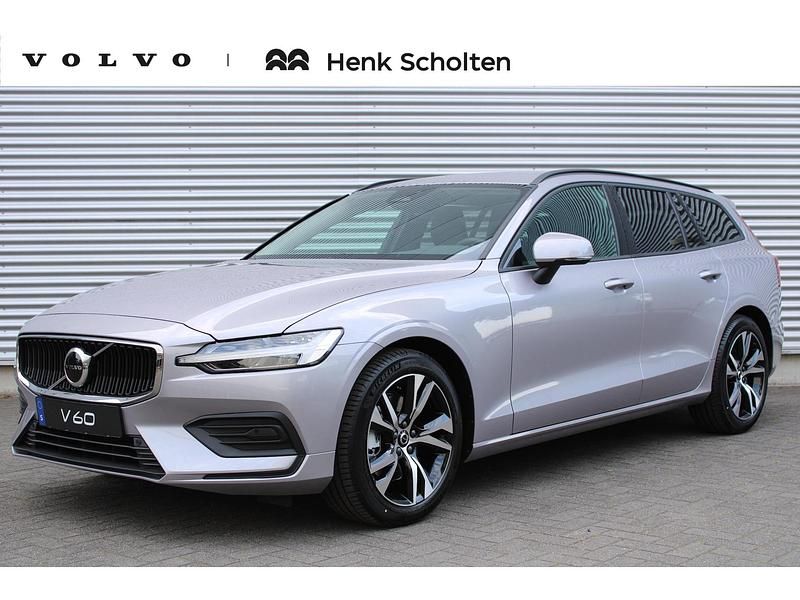 Grijs Gebruikt 2025 Volvo V60 Stationwagen | € 49.950 (Duur) - Afbeelding 1/4