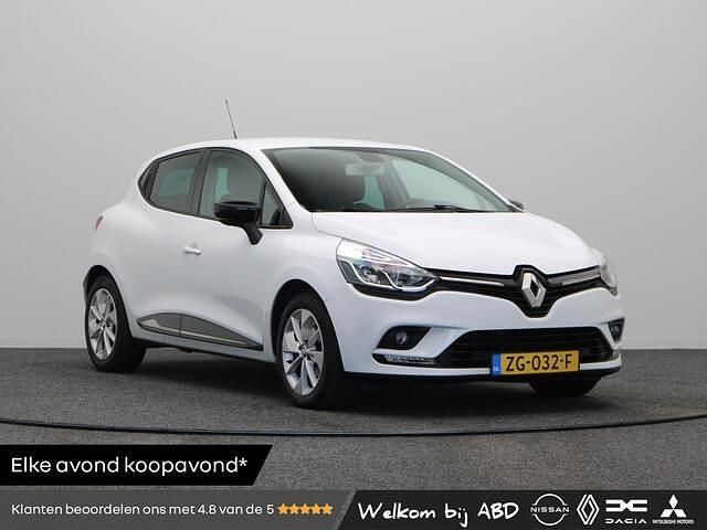 Wit Occasion 2018 Renault Clio IV LIMITED Hatchback | € 9.745 (Eerlijke prijs) - Afbeelding 1/3
