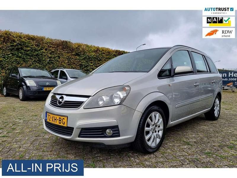 Grijs Gebruikt 2007 Opel Zafira MPV | € 2.500 (Goede deal) - Afbeelding 1/4