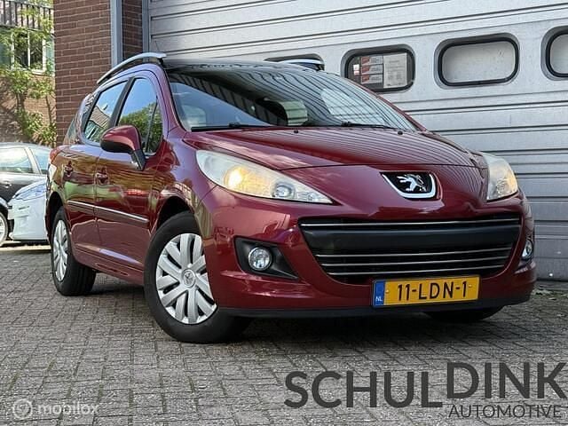 Rood Gebruikt 2010 Peugeot 207 Style Stationwagen | € 2.950 (Eerlijke prijs) - Afbeelding 1/4