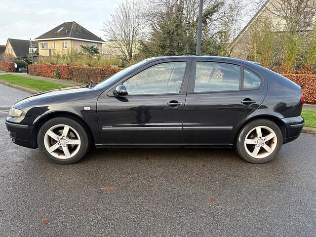 Occasion Seat Leon Sport 125 PK (91 kW) 2004 Zwart Hatchback