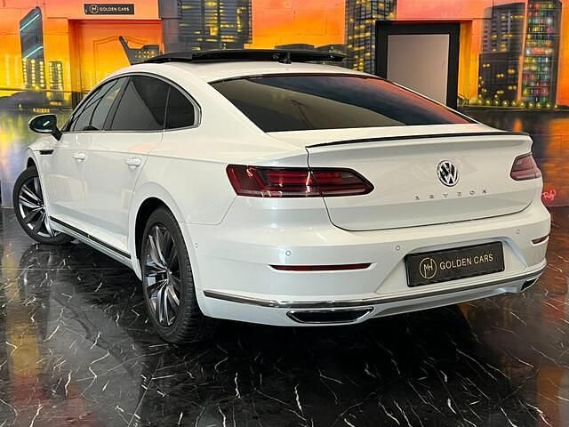 Occasion VW Arteon R-line 190 PK (139 kW) 2018 Wit Hatchback