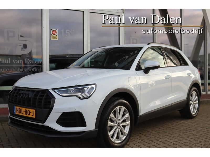 Wit Gebruikt 2021 Audi Q3 Sport SUV | € 29.900 (Goede deal) - Afbeelding 1/4