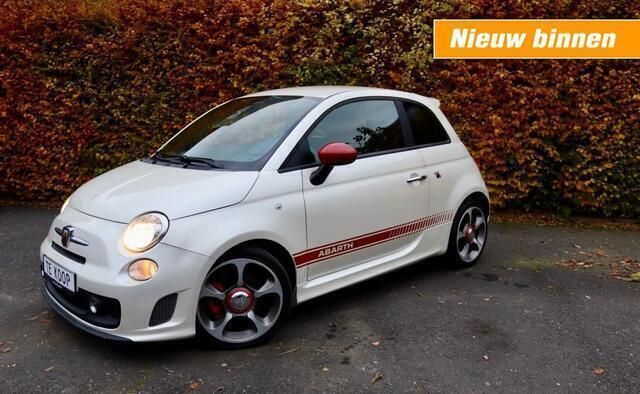 Wit, metallic lak Gebruikt 2014 Abarth 500 Hatchback | € 8.950 (Eerlijke prijs) - Afbeelding 1/4
