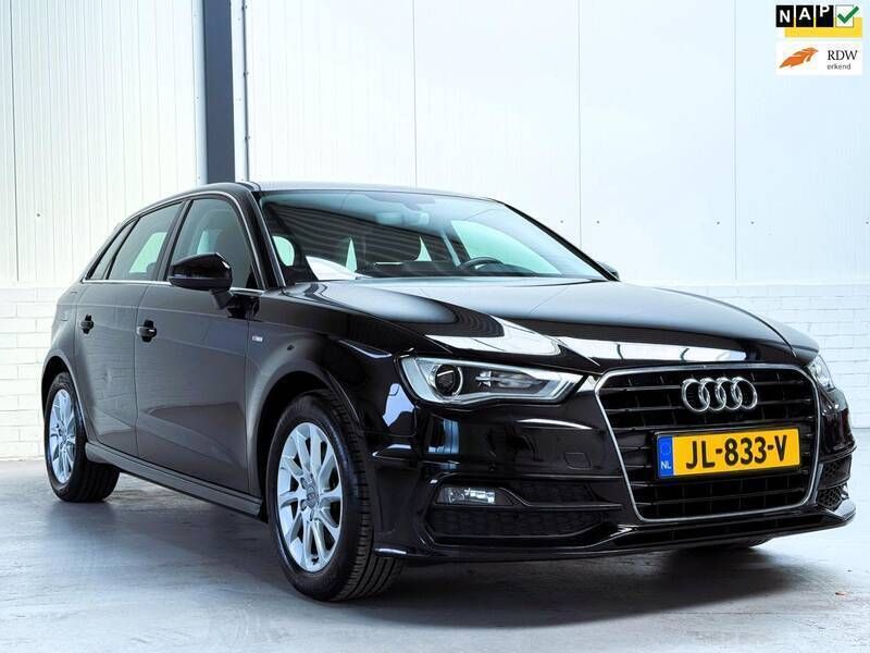 Zwart Gebruikt 2016 Audi A3 Hatchback | € 13.950 (Eerlijke prijs) - Afbeelding 1/4