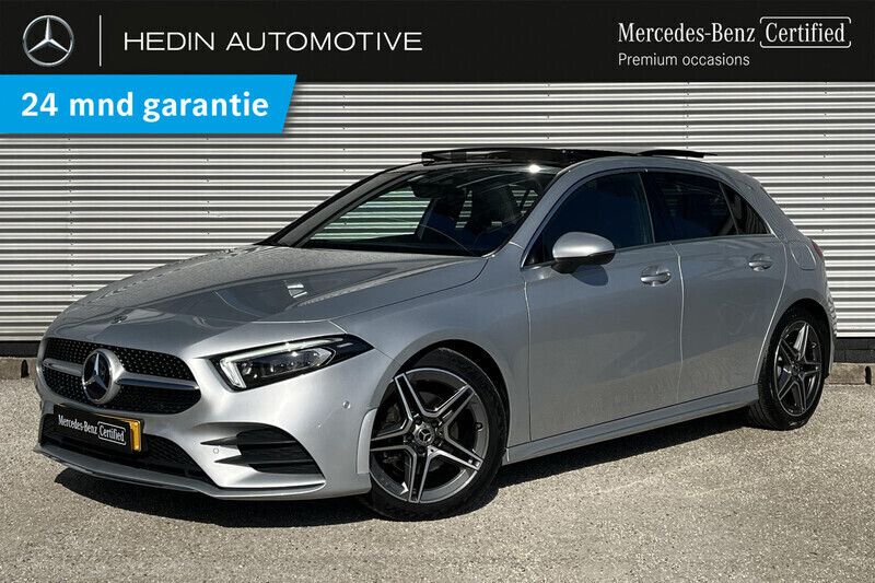 Zilver Gebruikt 2022 Mercedes A180 AMG line Hatchback | € 32.900 (Eerlijke prijs) - Afbeelding 1/4