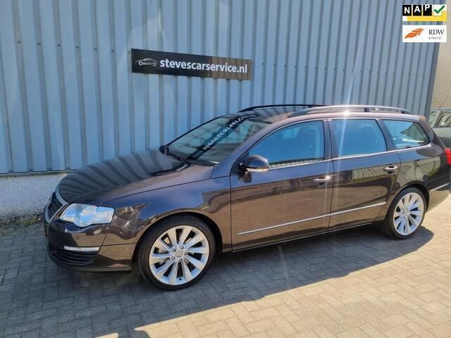 Bruin Gebruikt 2007 VW Passat Sportline Stationwagen | € 3.950 (Iets duurder) - Afbeelding 1/4