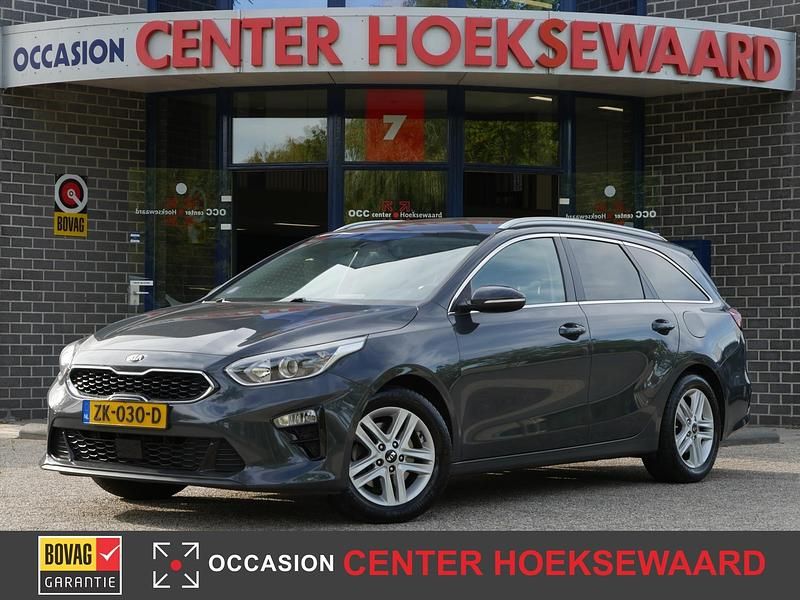 Grijs Gebruikt 2019 Kia Ceed Sportswagon Stationwagen | € 13.799 (Iets duurder) - Afbeelding 1/4