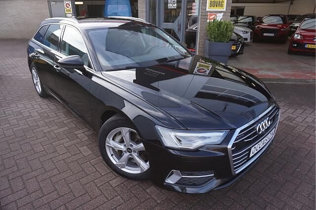 Occasion Audi A6 Advanced 267 PK (196 kW) 2022 Zwart (metallic) Stationwagen