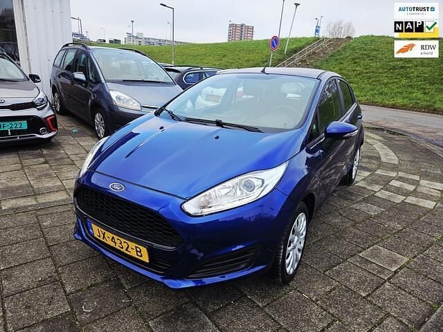 Occasion Ford Fiesta Style 65 PK (47 kW) 2016 Blauw Hatchback