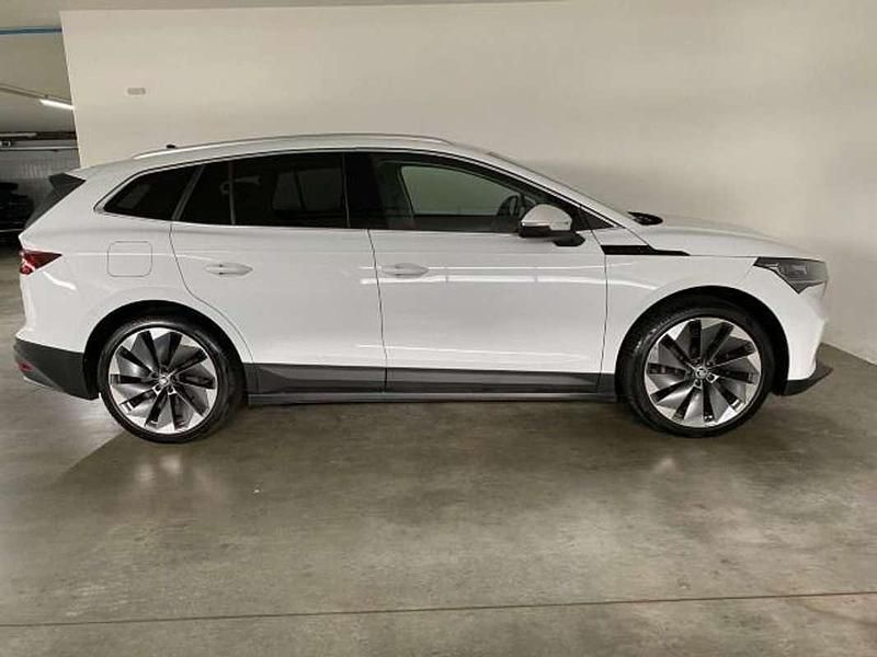 Wit Gebruikt 2021 Skoda Enyaq iV SUV | € 27.900 (Eerlijke prijs) - Afbeelding 1/4