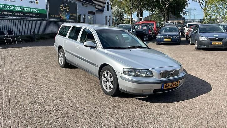 Gebruikt 2003 Volvo V70 Stationwagen | € 995 (Eerlijke prijs) - Afbeelding 1/4