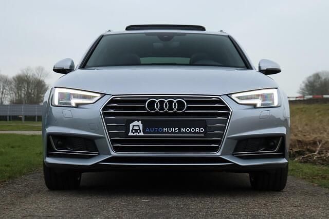 Occasion Audi A4 S-Line 150 PK (110 kW) 2017 Grijs Stationwagen