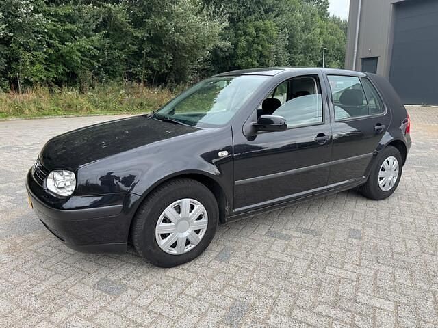 Zwart Gebruikt 2000 VW Golf IV Trendline Hatchback | € 1.250 (Goede deal) - Afbeelding 1/4