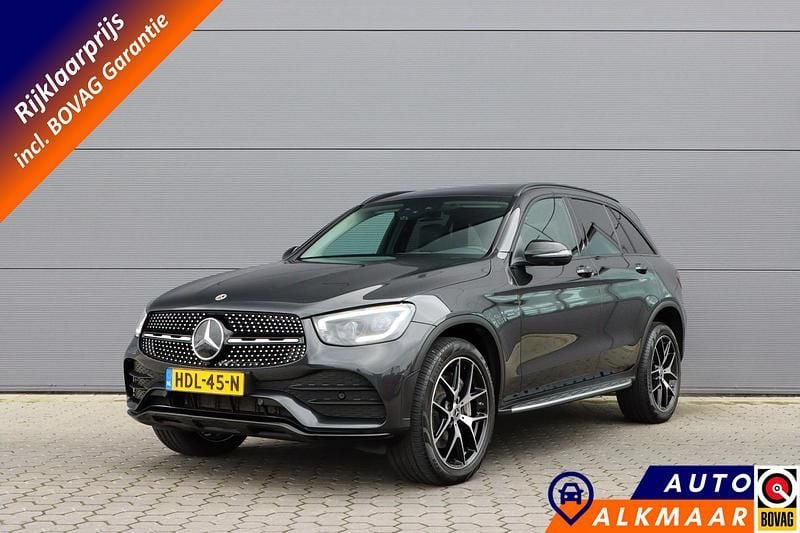 Grijs Gebruikt 2021 Mercedes GLC300e Business SUV | € 47.900 (Eerlijke prijs) - Afbeelding 1/4