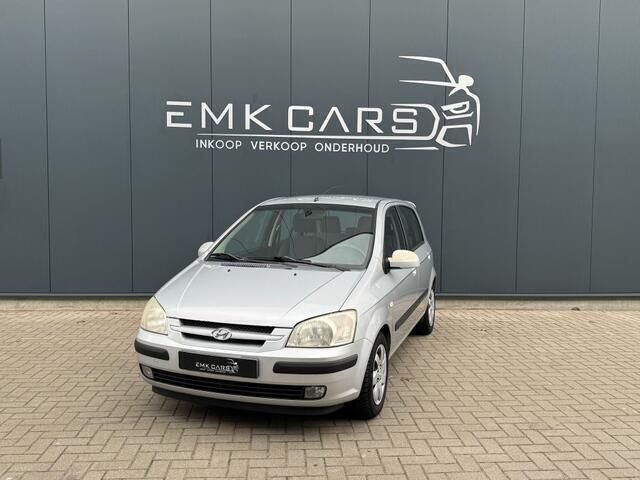 Grijs Gebruikt 2004 Hyundai Getz GLS Hatchback | € 1.849 (Eerlijke prijs) - Afbeelding 1/4
