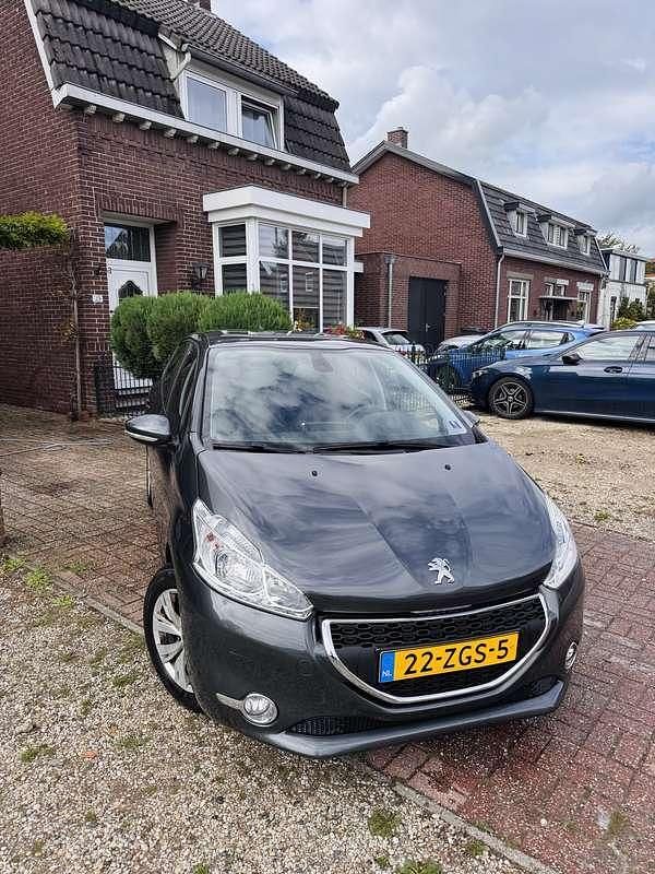 Occasion Peugeot 208 Envy 82 PK (60 kW) 2012 Grijs Hatchback