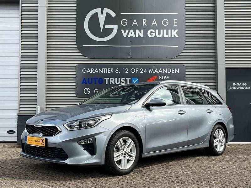 Grijs Gebruikt 2019 Kia Ceed Sportswagon Stationwagen | € 12.495 (Goede deal) - Afbeelding 1/3