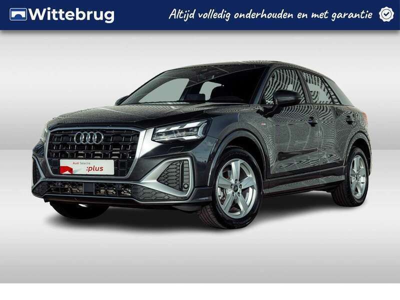 Grijs Gebruikt 2024 Audi Q2 Design SUV | € 37.950 (Duur) - Afbeelding 1/3