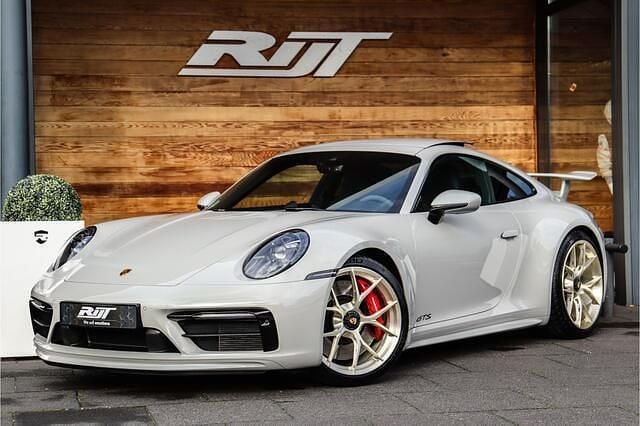 Grijs Gebruikt 2023 Porsche 911 Carrera GTS Coupé | € 183.950 (Super prijs) - Afbeelding 1/4