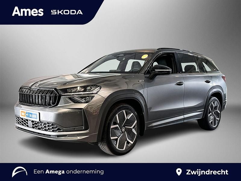 Grijs Nieuw 2025 Skoda Kodiaq Business Line SUV | € 49.995 (Eerlijke prijs) - Afbeelding 1/3