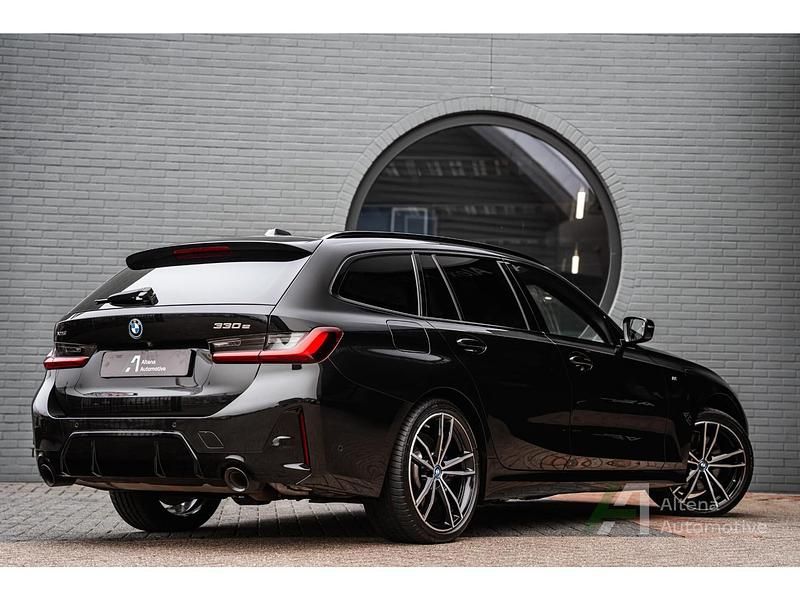 Occasion BMW 330 M Sport 293 PK (215 kW) 2023 Zwart Stationwagen