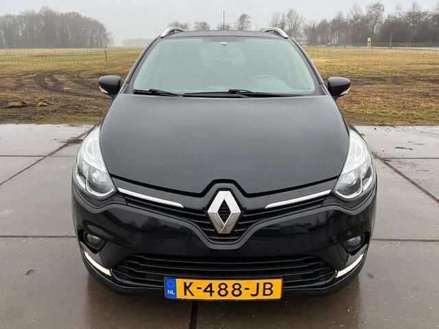 Occasion Renault Clio V LIMITED 90 PK (66 kW) 2021 Zwart (metallic) Stationwagen