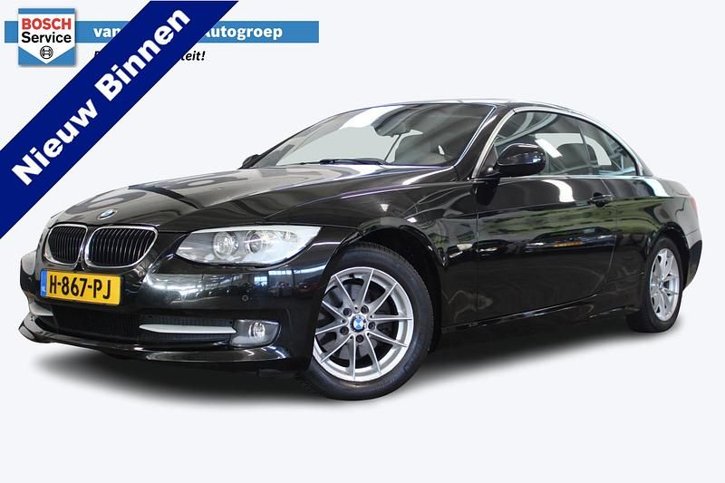 Zwart Gebruikt 2011 BMW 318 Cabriolet Cabriolet | € 11.950 - Afbeelding 1/4
