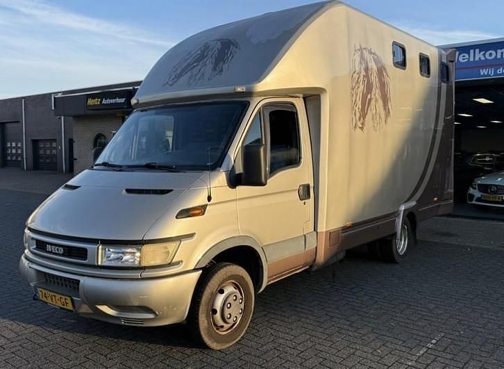 Zilver Gebruikt 2000 Iveco Daily Van | € 11.950 - Afbeelding 1/4