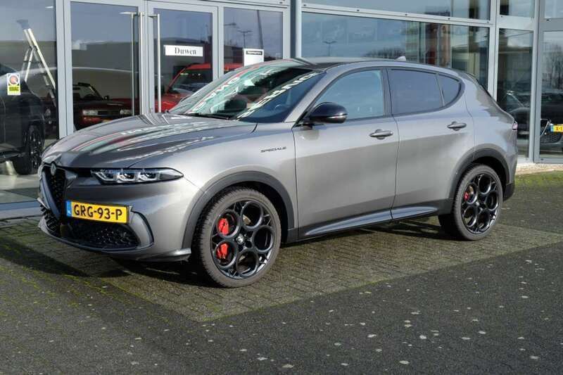 Grijs Gebruikt 2022 Alfa Romeo Tonale Edizione Speciale SUV | € 34.950 - Afbeelding 1/4