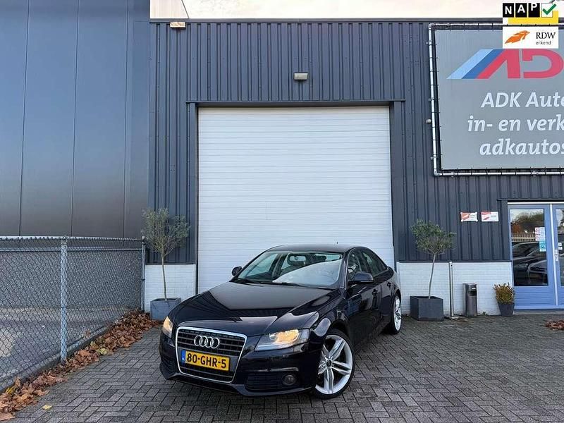 Zwart Gebruikt 2008 Audi A4 Business Sedan | € 3.450 (Eerlijke prijs) - Afbeelding 1/4