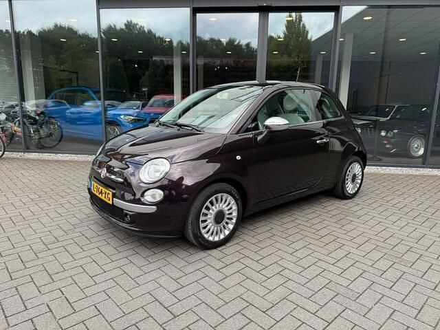 Paars, metallic lak Gebruikt 2014 Fiat 500 Lounge Hatchback | € 5.750 (Goede deal) - Afbeelding 1/4