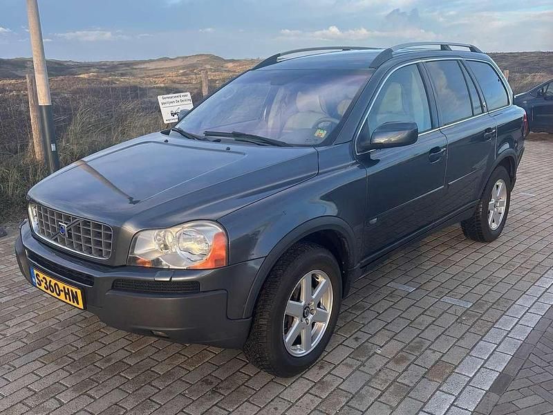 Grijs Occasion 2005 Volvo XC90 Summum SUV | € 9.000 (Eerlijke prijs) - Afbeelding 1/4