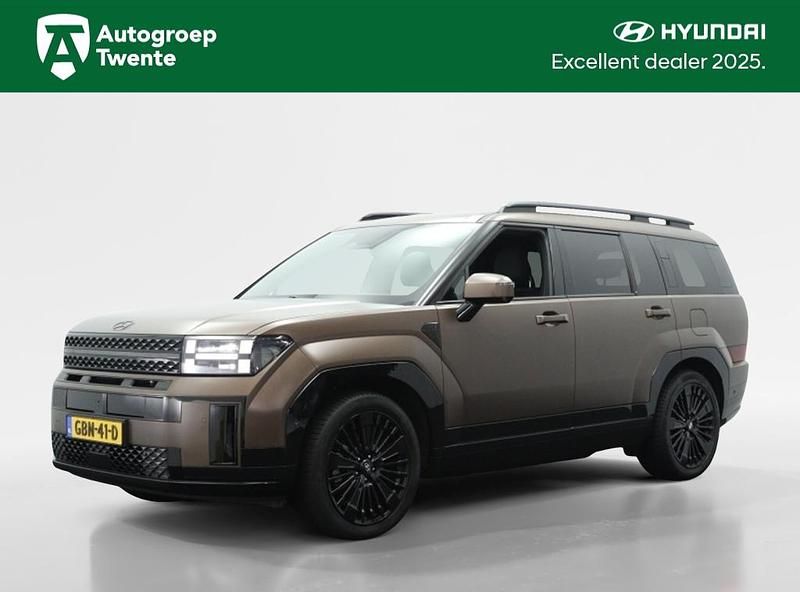 Bruin Gebruikt 2024 Hyundai Santa Fe Blackline SUV | € 57.445 - Afbeelding 1/4