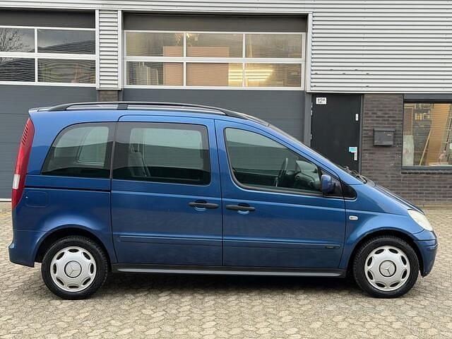 Occasion Mercedes Vaneo 102 PK (75 kW) 2003 Blauw (metallic) MPV