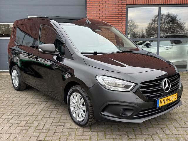 Occasion Mercedes Citan 108 75 PK (55 kW) 2022 Zwart (metallic) Van