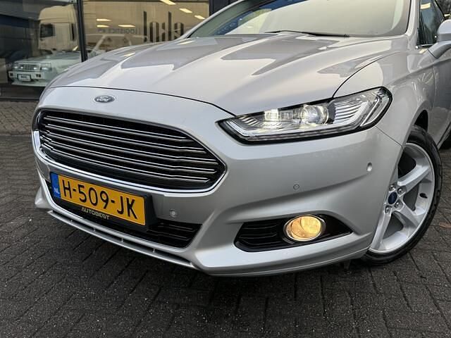 Occasion Ford Mondeo Titanium 161 PK (118 kW) 2018 Grijs Hatchback