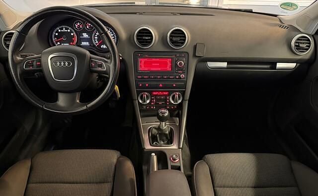 Occasion Audi A3 Sportback Attraction 125 PK (91 kW) 2009 Zwart Hatchback