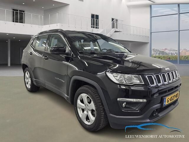 Zwart Gebruikt 2019 Jeep Compass Longitude SUV | € 17.950 (Eerlijke prijs) - Afbeelding 1/4