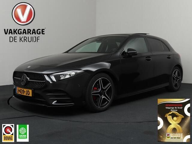 Zwart Gebruikt 2020 Mercedes A160 Business Hatchback | € 20.950 (Eerlijke prijs) - Afbeelding 1/4