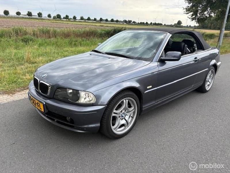 Grijs Gebruikt 2001 BMW 320 Cabriolet Executive Cabriolet | € 7.950 - Afbeelding 1/4