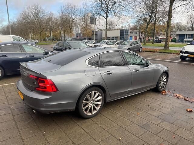 Occasion Volvo S90 Momentum 190 PK (139 kW) 2018 Grijs Sedan