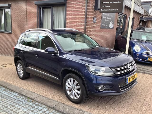 Blauw Occasion 2011 VW Tiguan Style SUV | € 8.950 (Eerlijke prijs) - Afbeelding 1/4