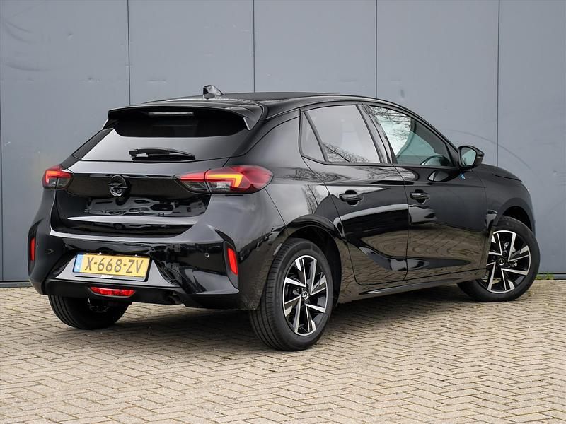 Occasion Opel Corsa 75 PK (55 kW) 2024 Zwart, metallic lak Hatchback