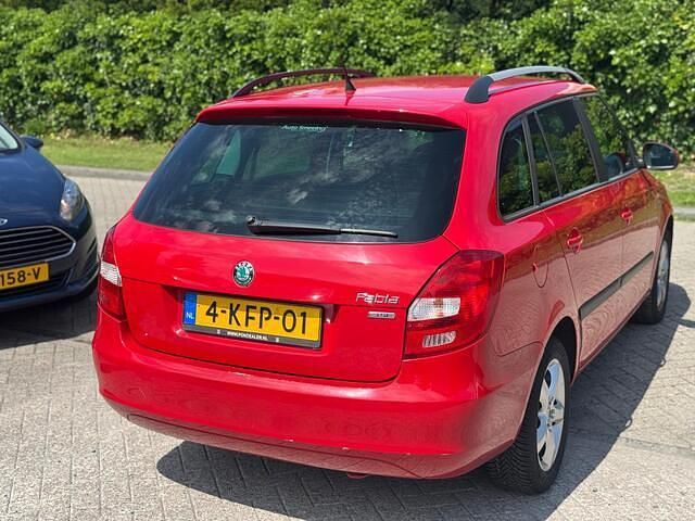 Occasion Skoda Fabia 86 PK (63 kW) 2012 Rood Hatchback