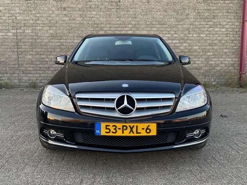 Occasion Mercedes C180 156 PK (114 kW) 2011 Zwart Sedan