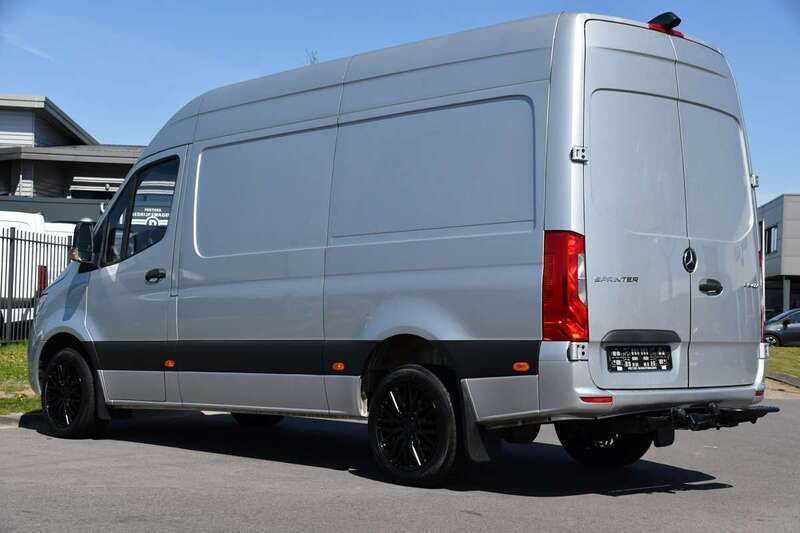 Occasion Mercedes Sprinter Edition 190 PK (139 kW) 2019 Zilver Van