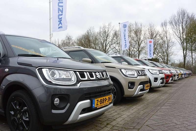 Rood Gebruikt 2018 Suzuki Ignis Hatchback | € 12.950 (Eerlijke prijs) - Afbeelding 1/3