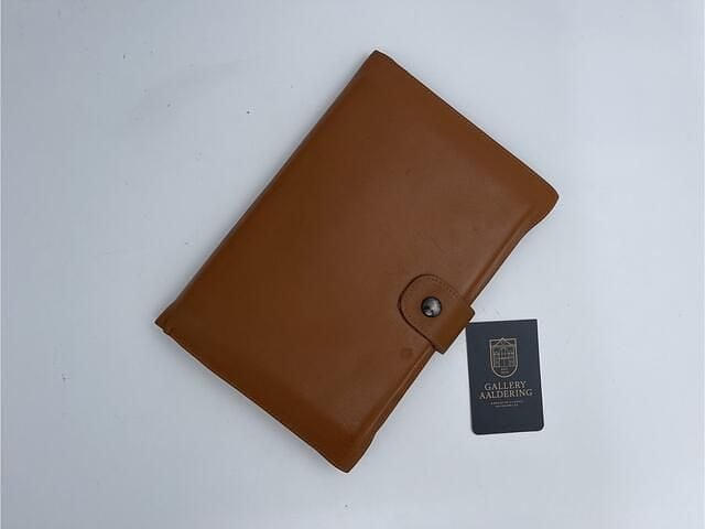 Rood Gebruikt 1988 Ferrari 328 | € 118.500 - Afbeelding 1/3