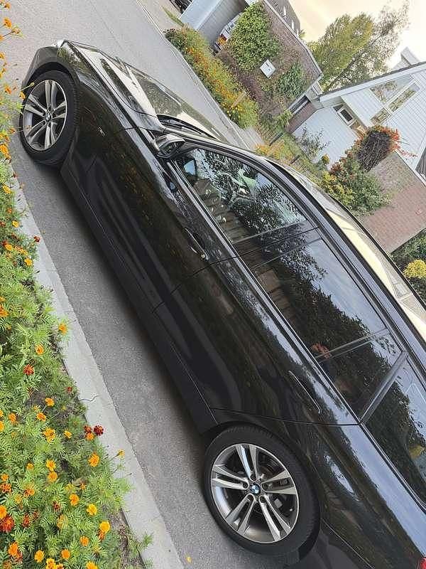 Occasion BMW 320 Executive 184 PK (135 kW) 2013 Zwart Stationwagen